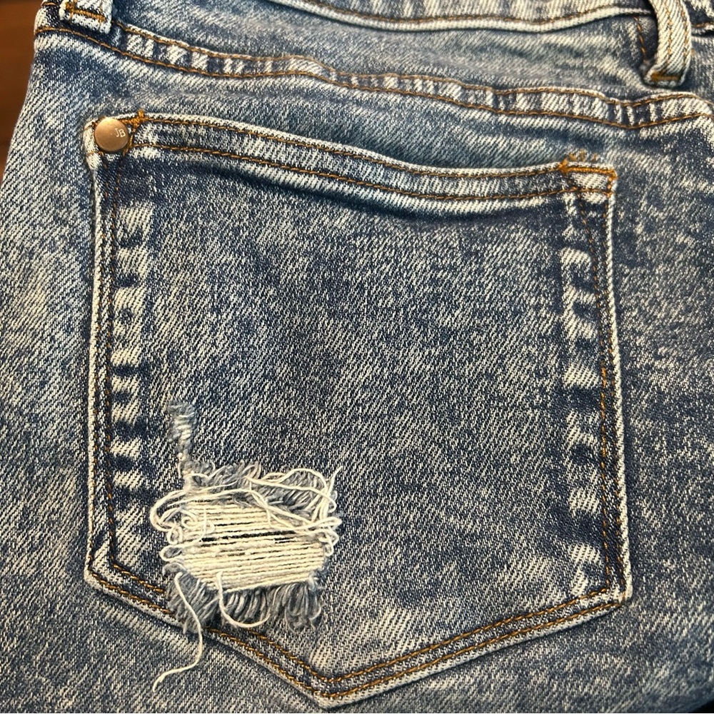 Judy Blue Acid Wash Boyfriend Fit Jeans 11/30 Distressed Medium Wash - Picture 6 of 9